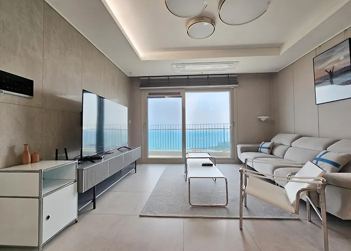 Aparthotel Y Collection By Uh Flat Osiria 4*