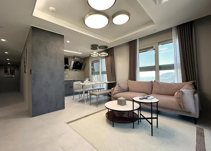 Y Collection By Uh Flat Osiria Aparthotel Busan