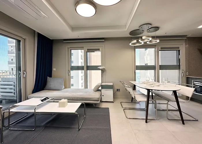 Aparthotel Y Collection By Uh Flat Osiria