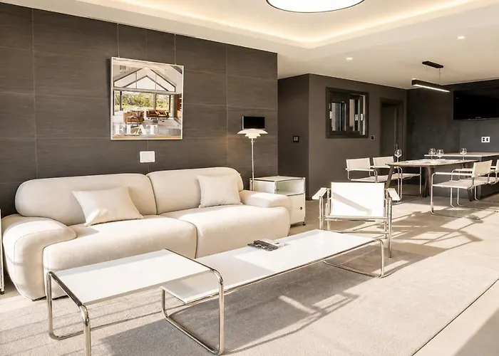 Y Collection By Uh Flat Osiria Hotel apartamentowy 4*